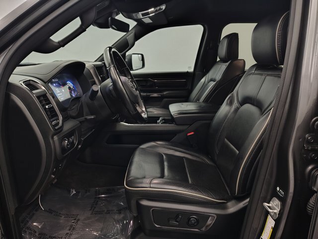 Used 2022 RAM 1500 Limited w/ Body Color Bumper Group AWD/4WD image 27