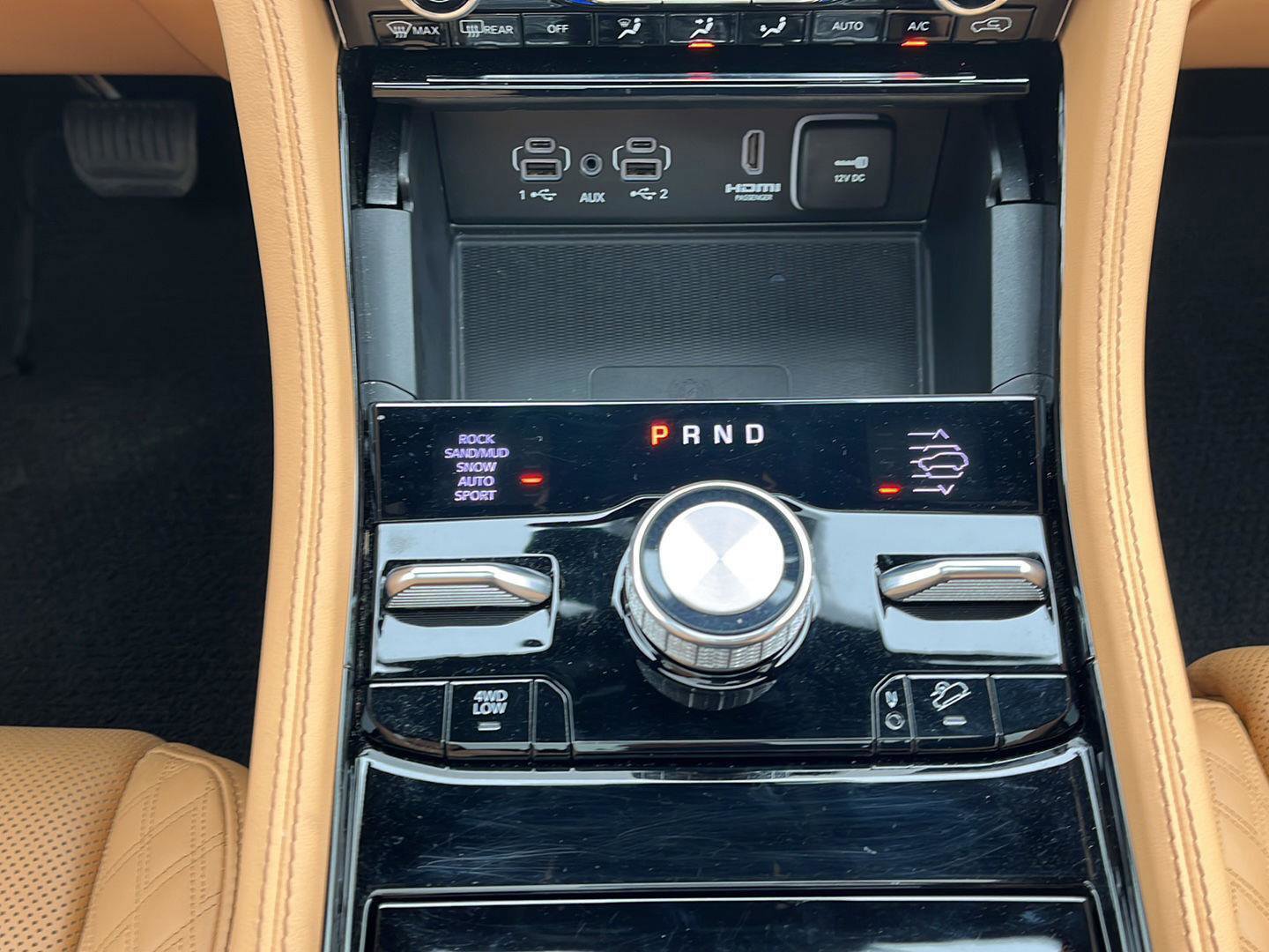 Used 2024 Jeep Grand Cherokee Summit image 29