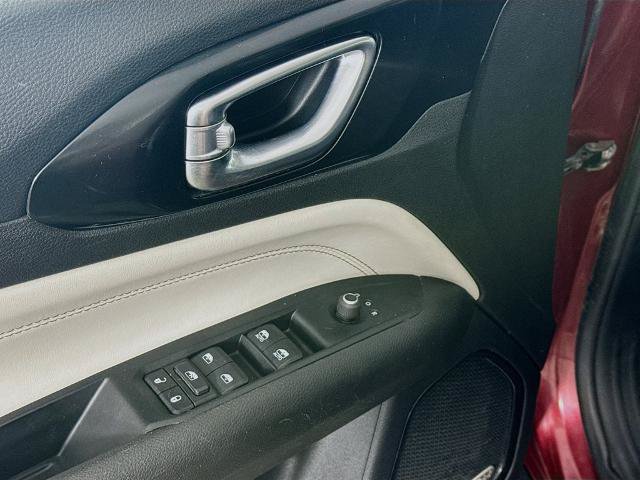 Used 2022 Jeep Compass Limited w/ Sun and Sound Group AWD/4WD image 19