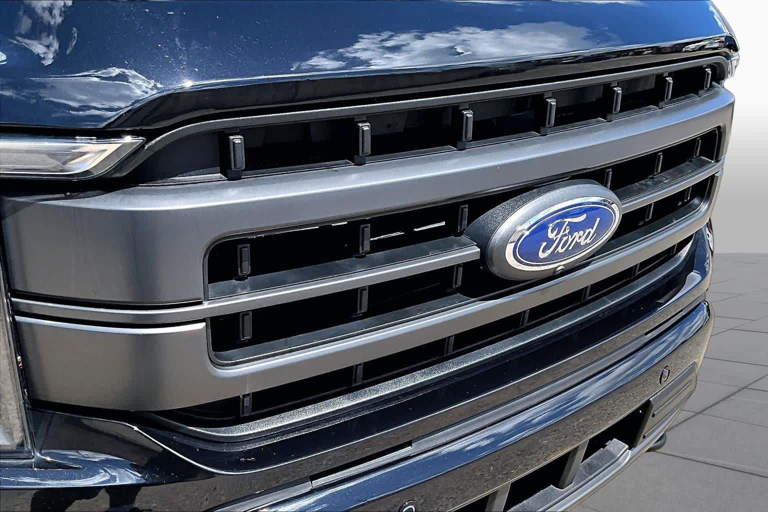 Certified 2023 Ford F150 Lariat w/ Equipment Group 502A High AWD/4WD image 30