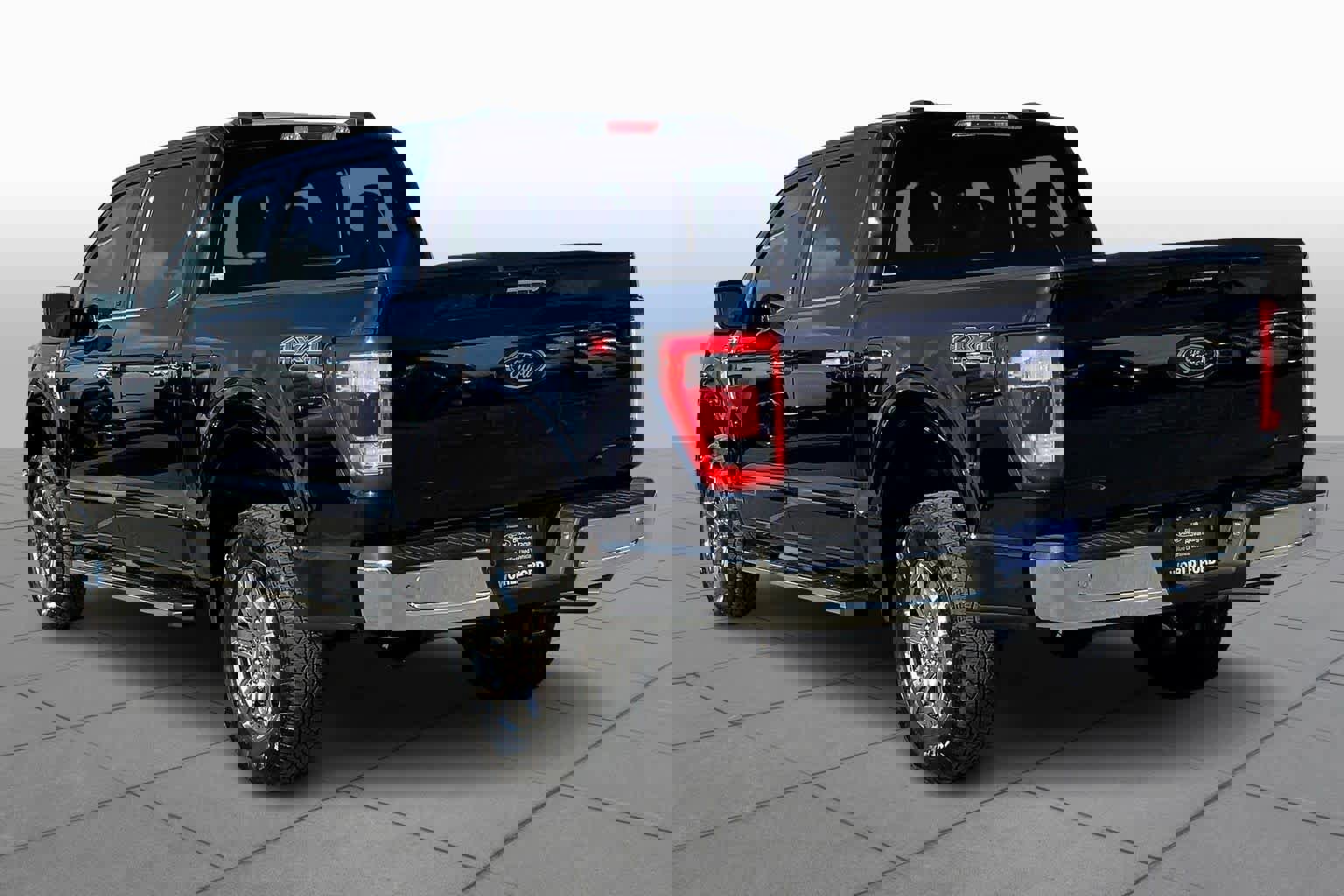 Certified 2022 Ford F150 Lariat w/ Equipment Group 502A High image 4