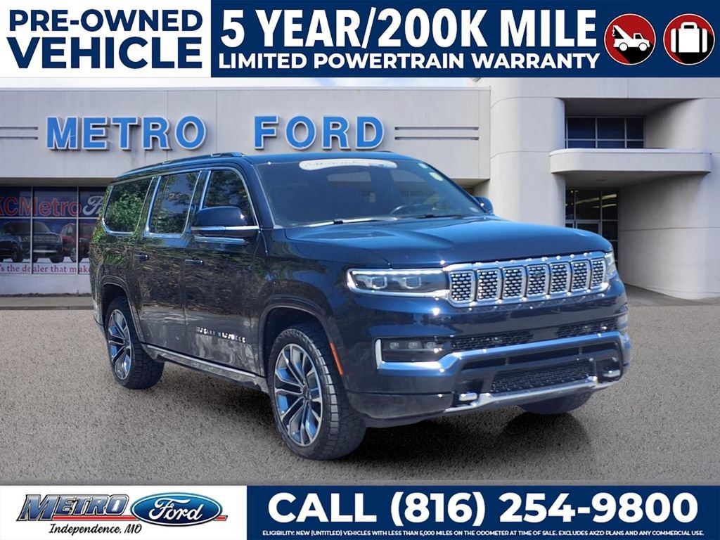 Used 2023 Jeep Grand Wagoneer L Series III w/ Rear Seat Video Group 1 AWD/4WD image 1