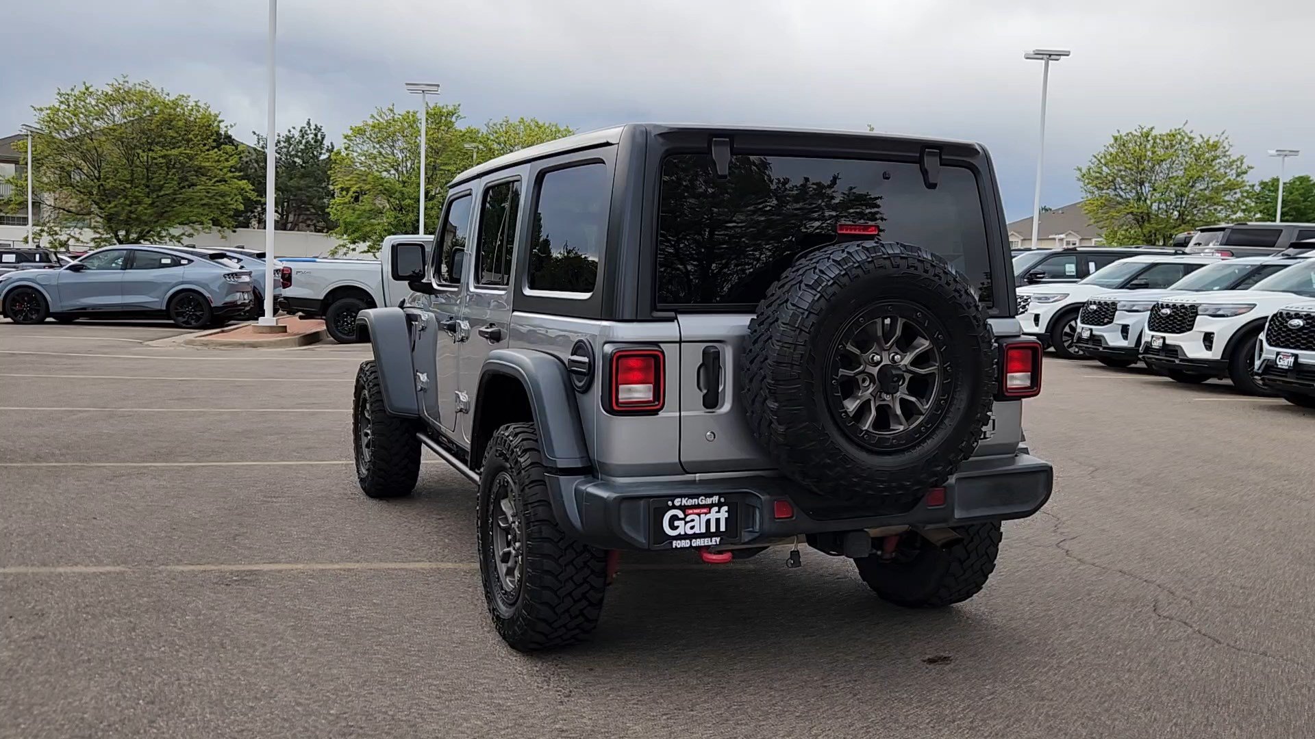 Used 2019 Jeep Wrangler Unlimited Rubicon w/ Cold Weather Group AWD/4WD image 19