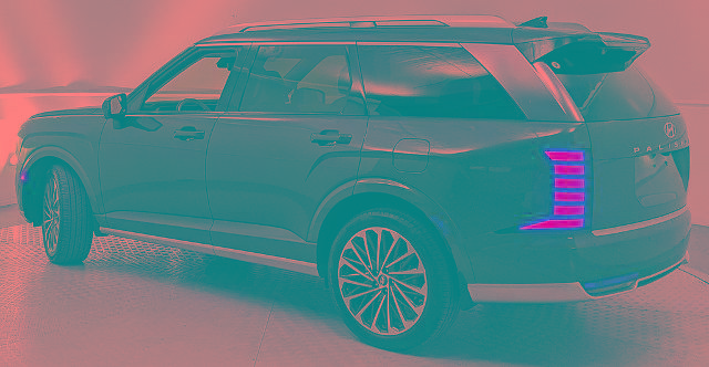 Used 2026 Hyundai Palisade Calligraphy AWD/4WD image 4