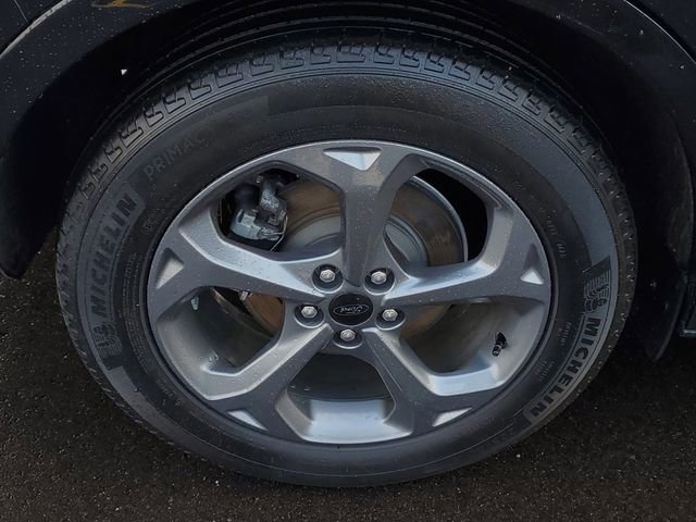 Certified 2023 Ford Escape ST-Line Select w/ Tech Pack #2 image 5