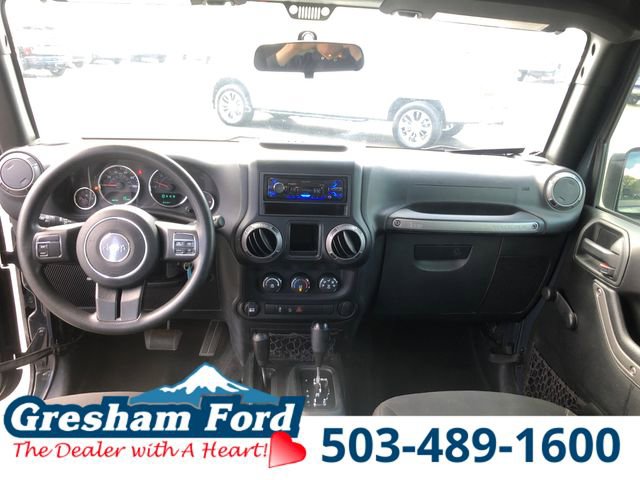 Used 2017 Jeep Wrangler Unlimited Sport w/ Max Tow Package AWD/4WD image 25