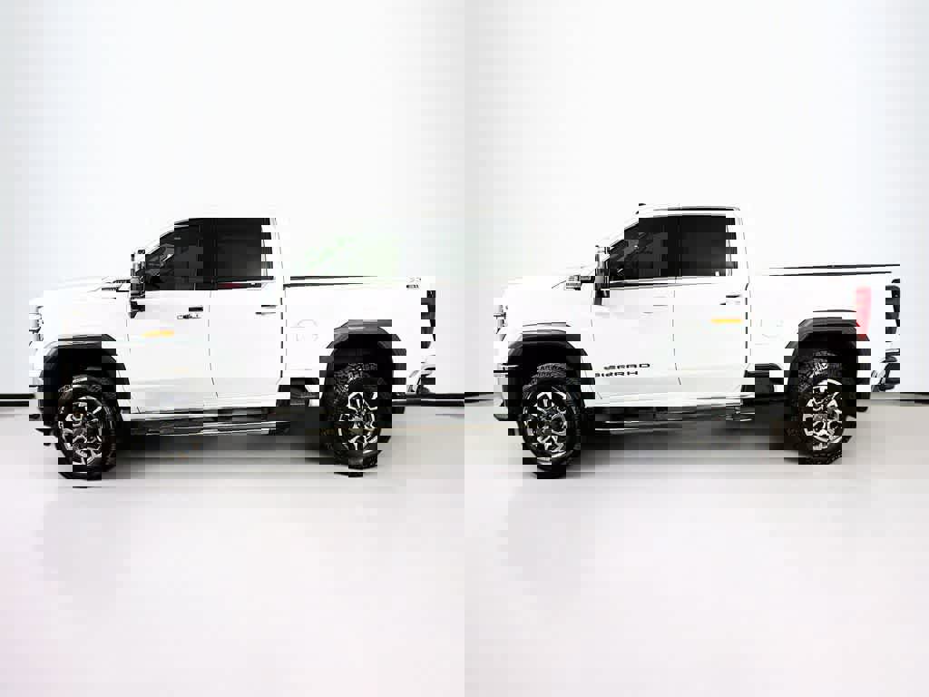 Used 2024 GMC Sierra 2500 SLT w/ SLT Premium Package image 2
