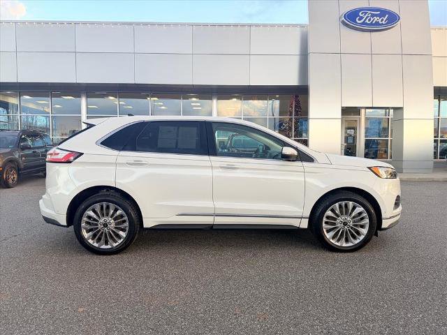 Certified 2022 Ford Edge Titanium w/ Equipment Group 301A image 2