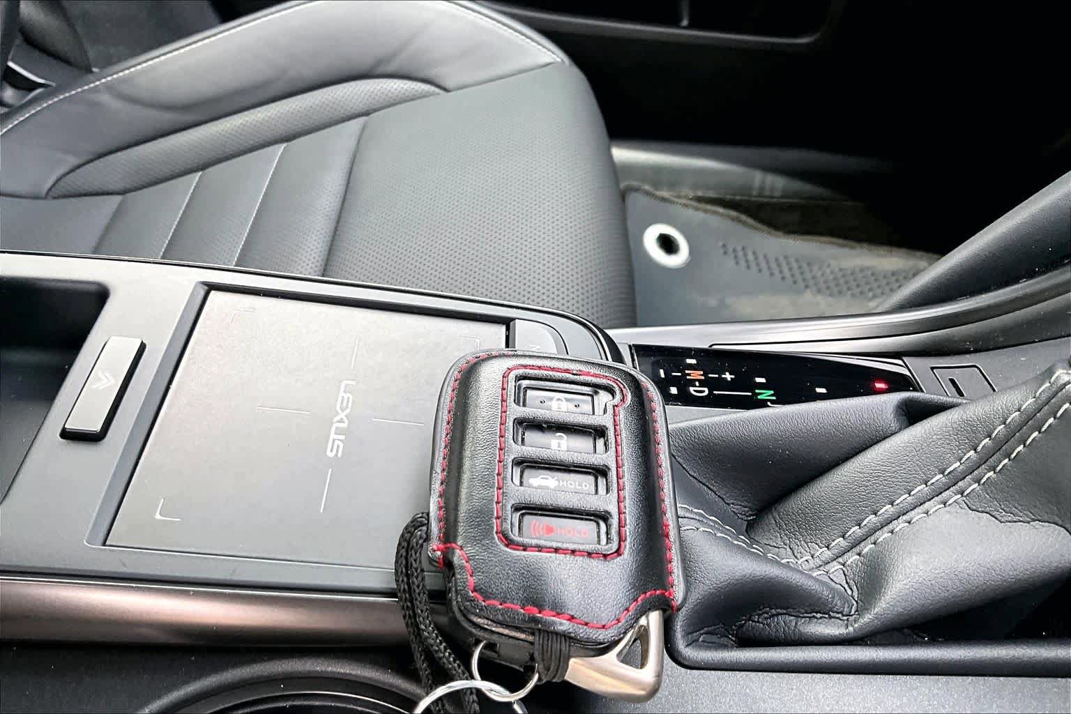 Used 2023 Lexus IS 350 F Sport RWD image 15