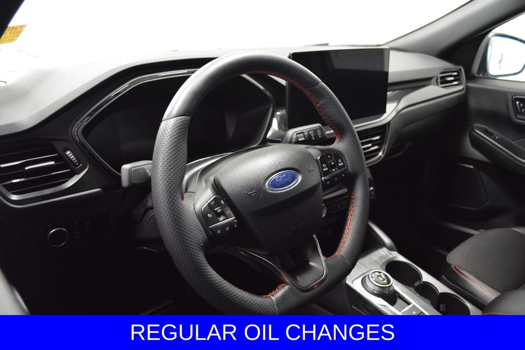 Certified 2024 Ford Escape ST-Line w/ Tech Pack #1 AWD/4WD image 10