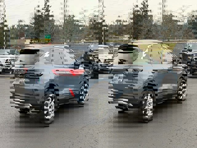 Certified 2023 Ford Escape Active image 3