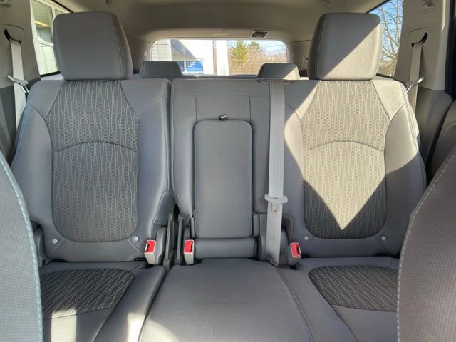 Used 2017 Chevrolet Traverse LS image 29