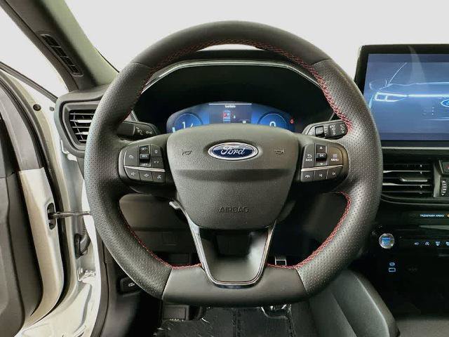 Certified 2023 Ford Escape ST-Line Select w/ Tech Pack #2 AWD/4WD image 16