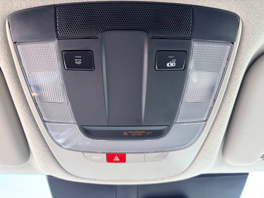 Used 2024 Kia Niro Wind FWD image 17