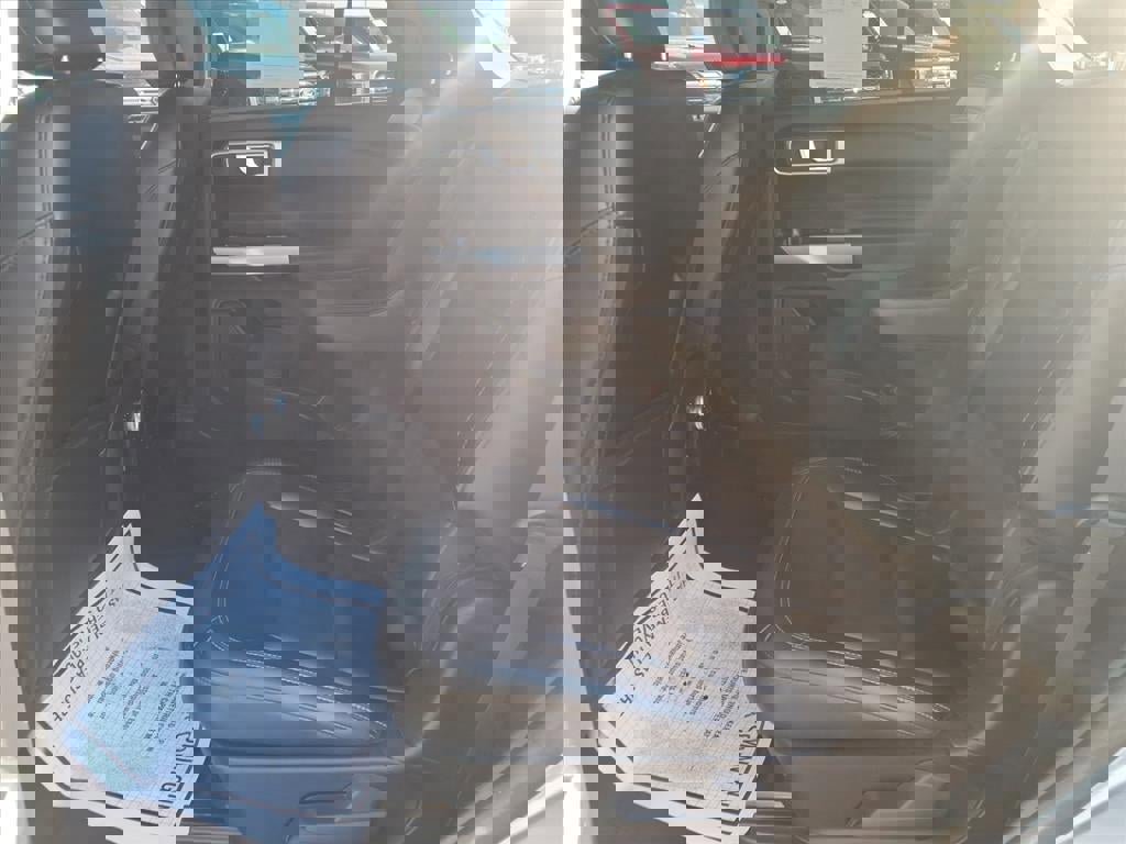 Certified 2022 Ford Explorer XLT w/ Equipment Group 202A image 18