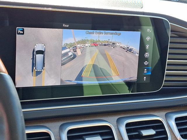 Used 2021 Mercedes-Benz GLS 450 4MATIC image 19