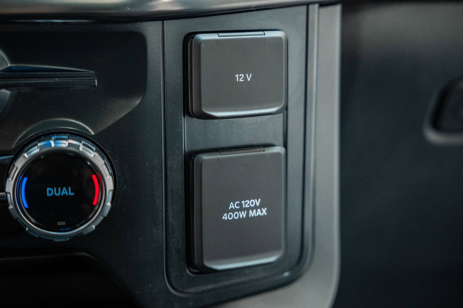 Certified 2024 Ford F150 Lariat image 30