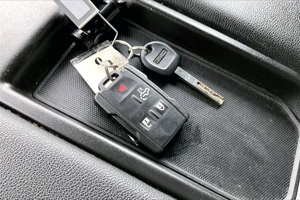 Used 2022 GMC Sierra 2500 Pro w/ Convenience Package image 13