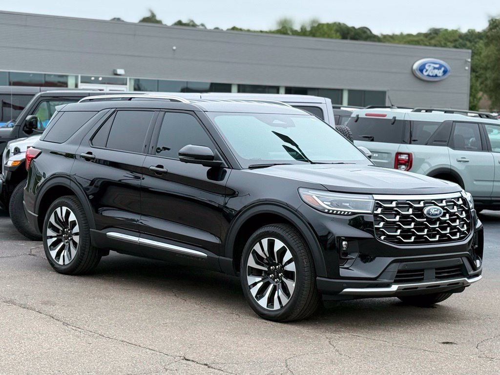 Certified 2026 Ford Explorer Platinum w/ LUX Leather Package AWD/4WD image 33