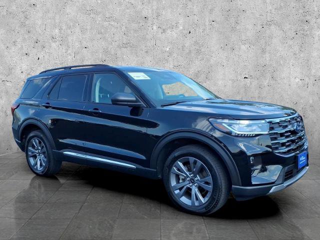 Certified 2025 Ford Explorer Active w/ Active Comfort Package AWD/4WD image 3