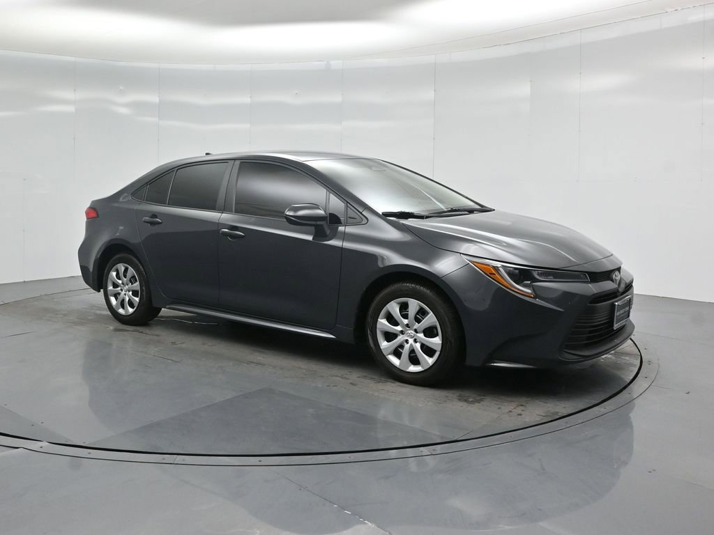 Used 2024 Toyota Corolla LE image 22