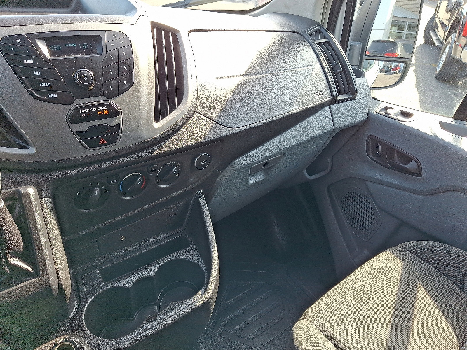 Certified 2018 Ford Transit 250 130 Low Roof w/ Exterior Upgrade Package image 16