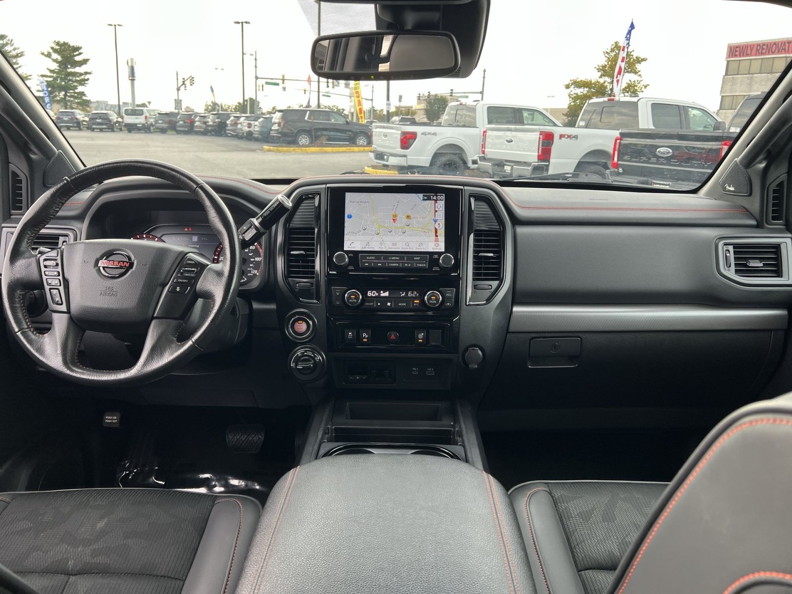 Used 2022 Nissan Titan PRO-4X AWD/4WD image 23
