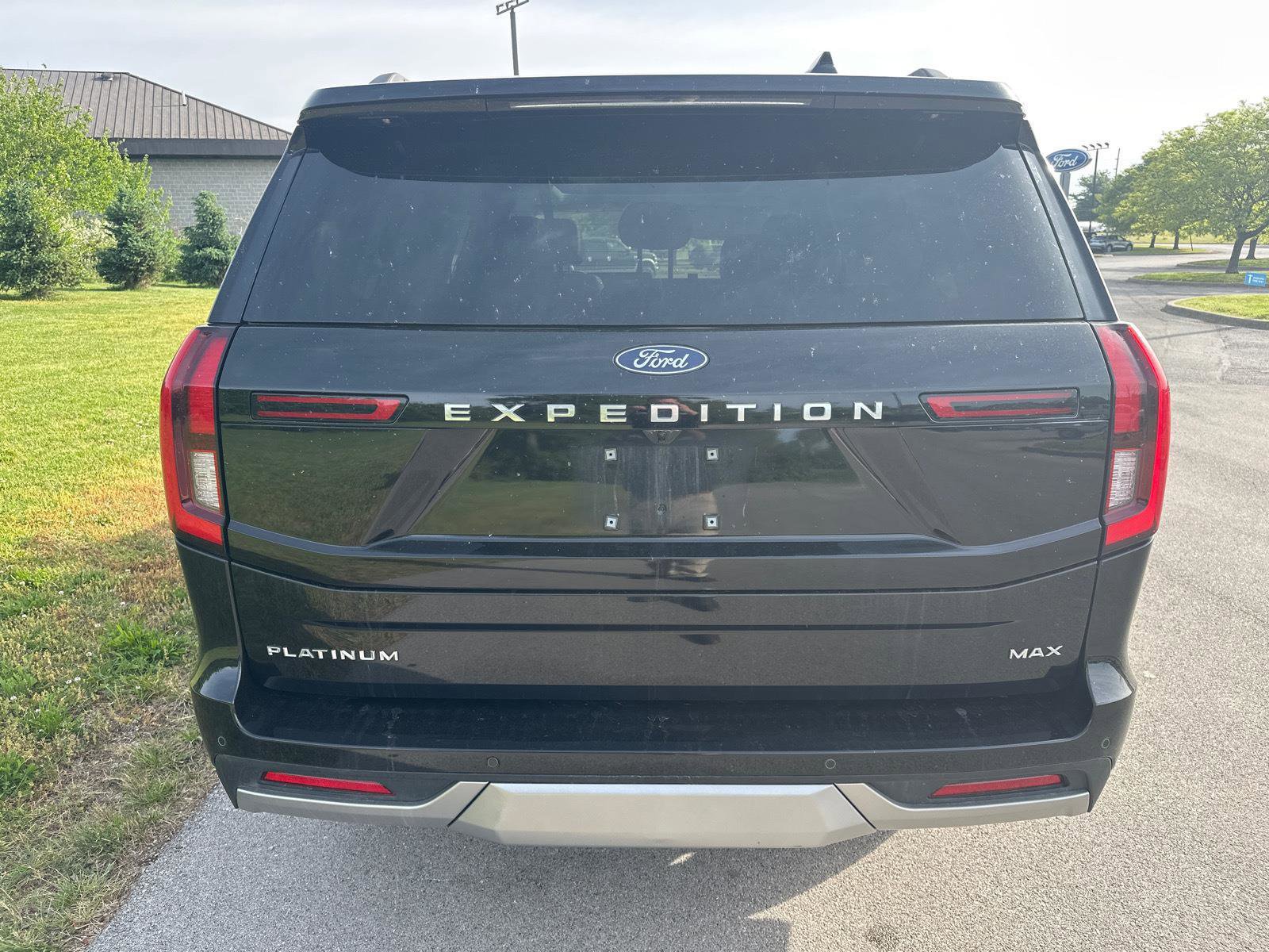 Certified 2025 Ford Expedition Max Platinum AWD/4WD image 16