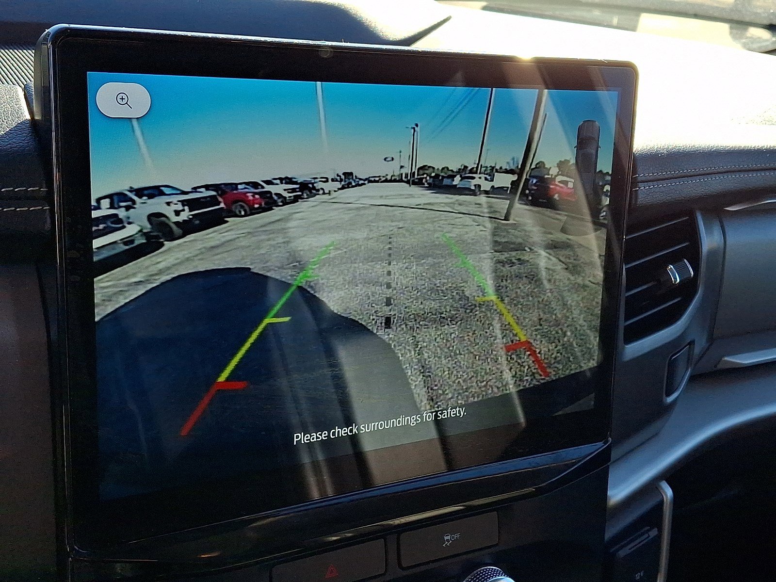 Certified 2023 Ford Expedition Max XLT image 17