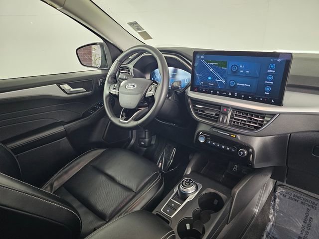 Certified 2024 Ford Escape Platinum image 10