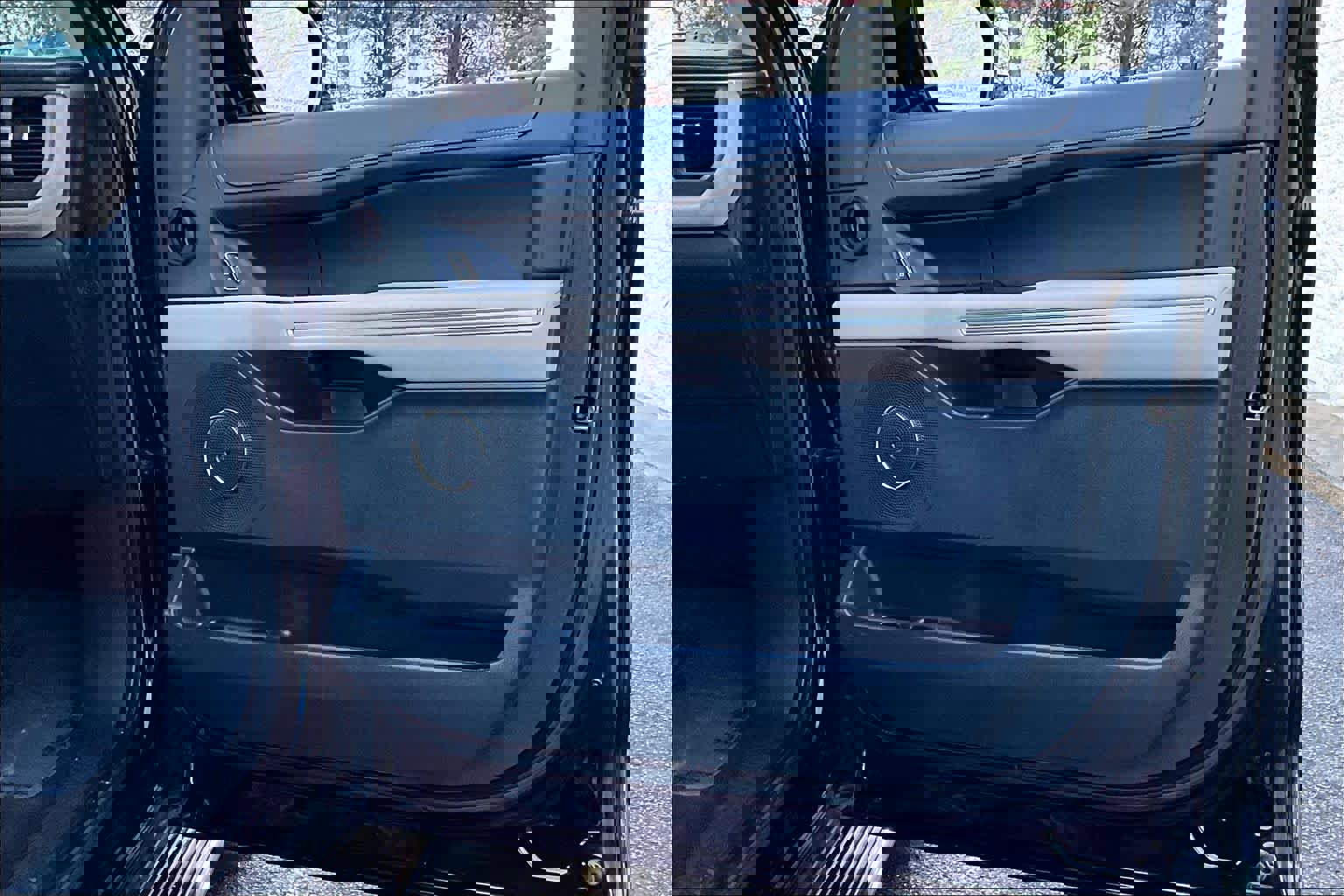 Certified 2023 Ford Expedition Limited image 22