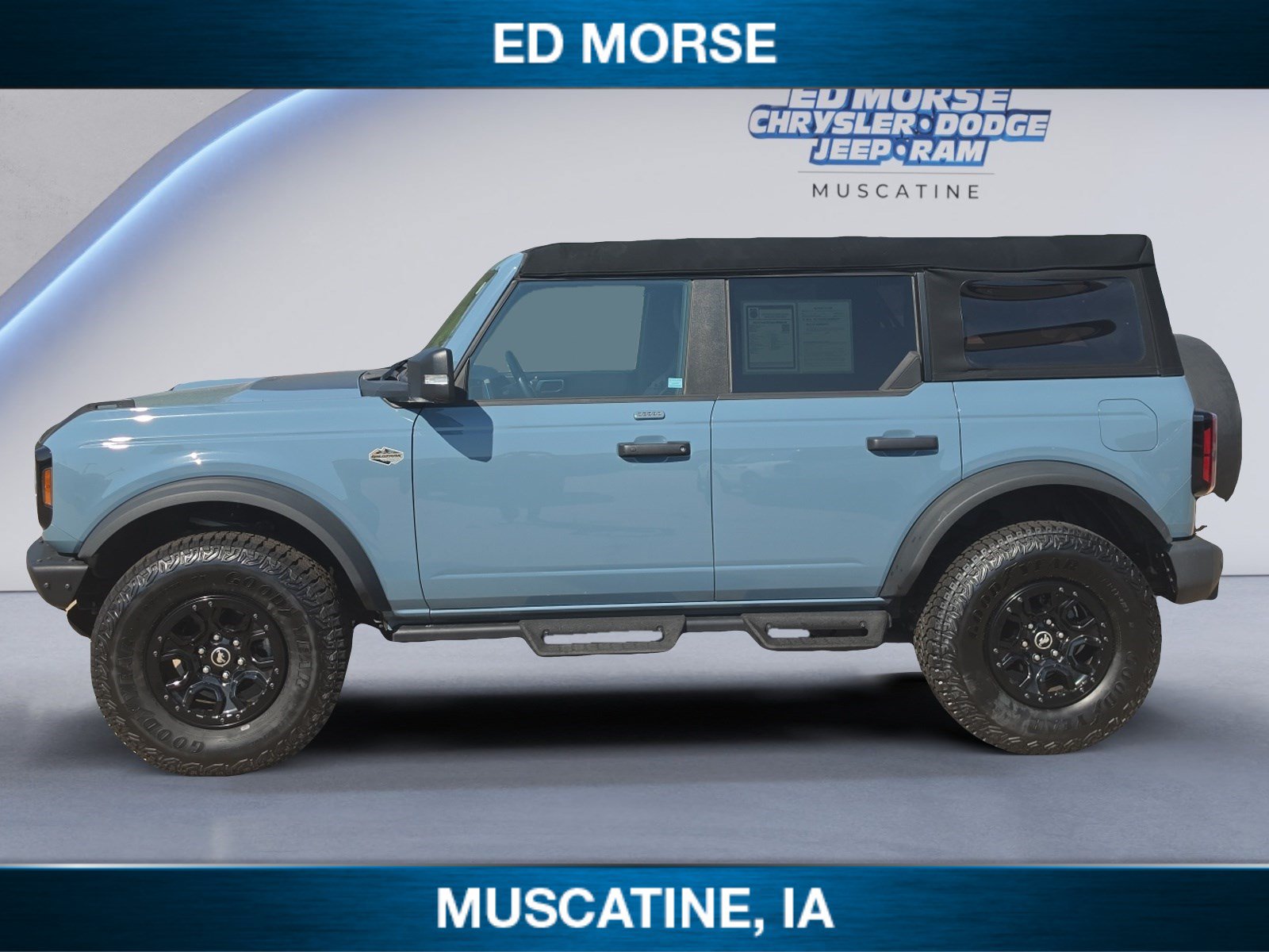 Certified 2023 Ford Bronco Wildtrak AWD/4WD image 2