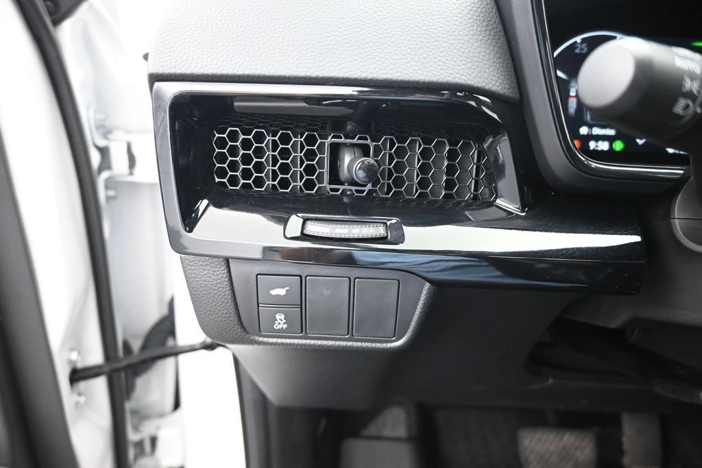 Used 2025 Honda CR-V Sport Touring image 19