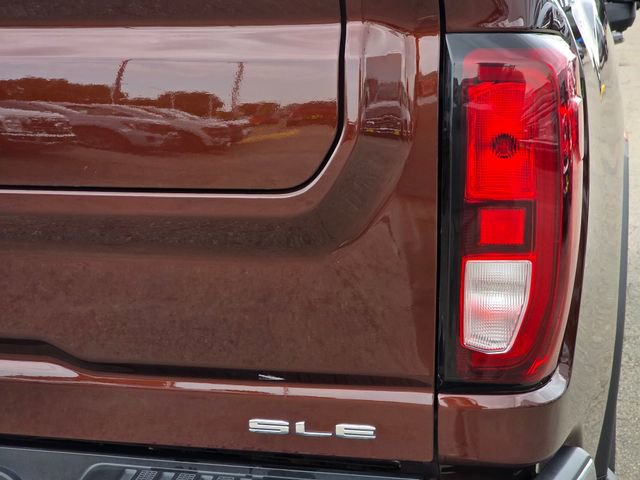 Used 2024 GMC Sierra 3500 SLE w/ SLE Convenience Package AWD/4WD image 11