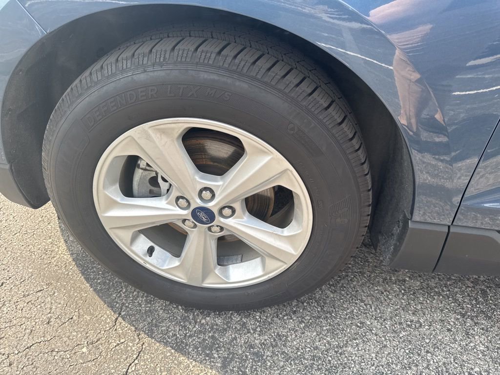 Certified 2019 Ford Edge SE FWD image 43