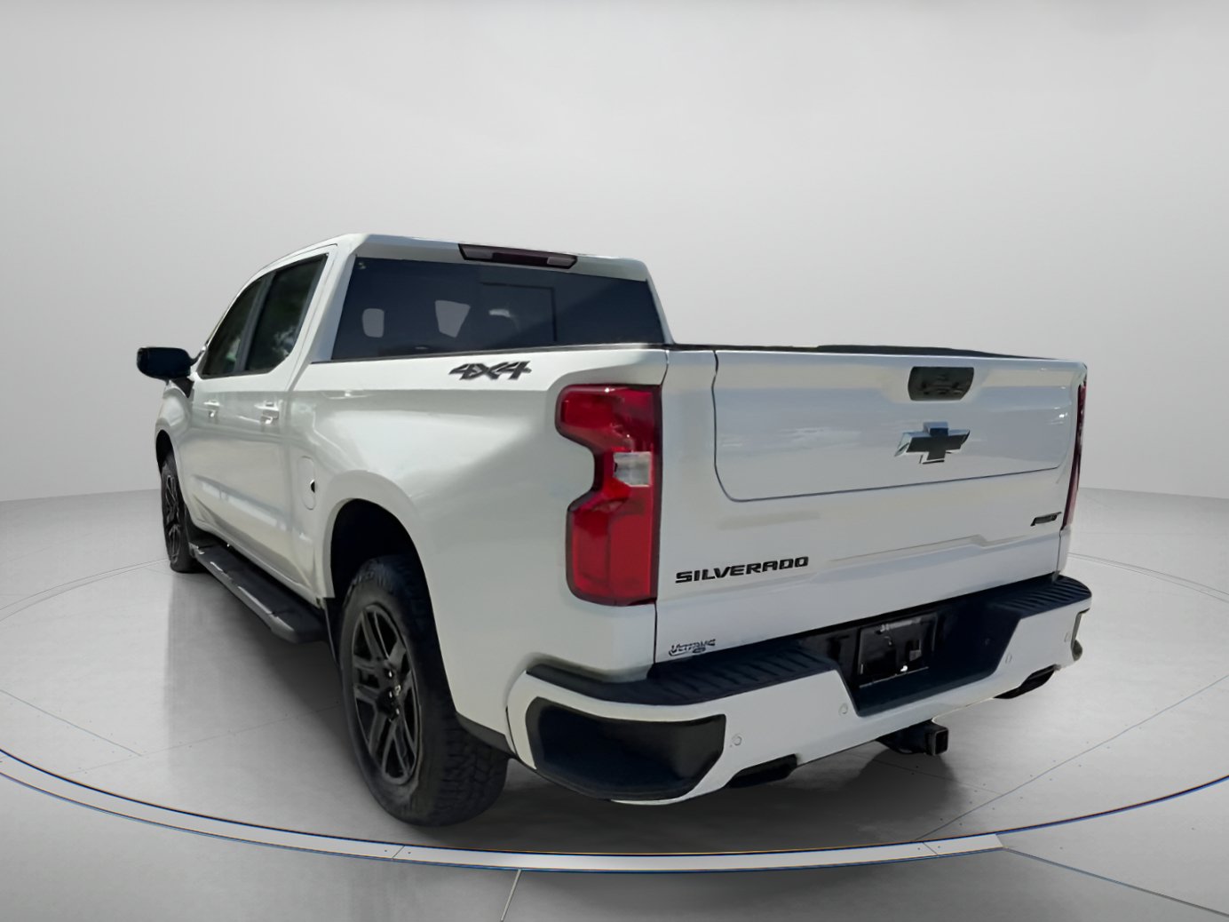 Used 2025 Chevrolet Silverado 1500 RST w/ Dark Appearance Package AWD/4WD image 25