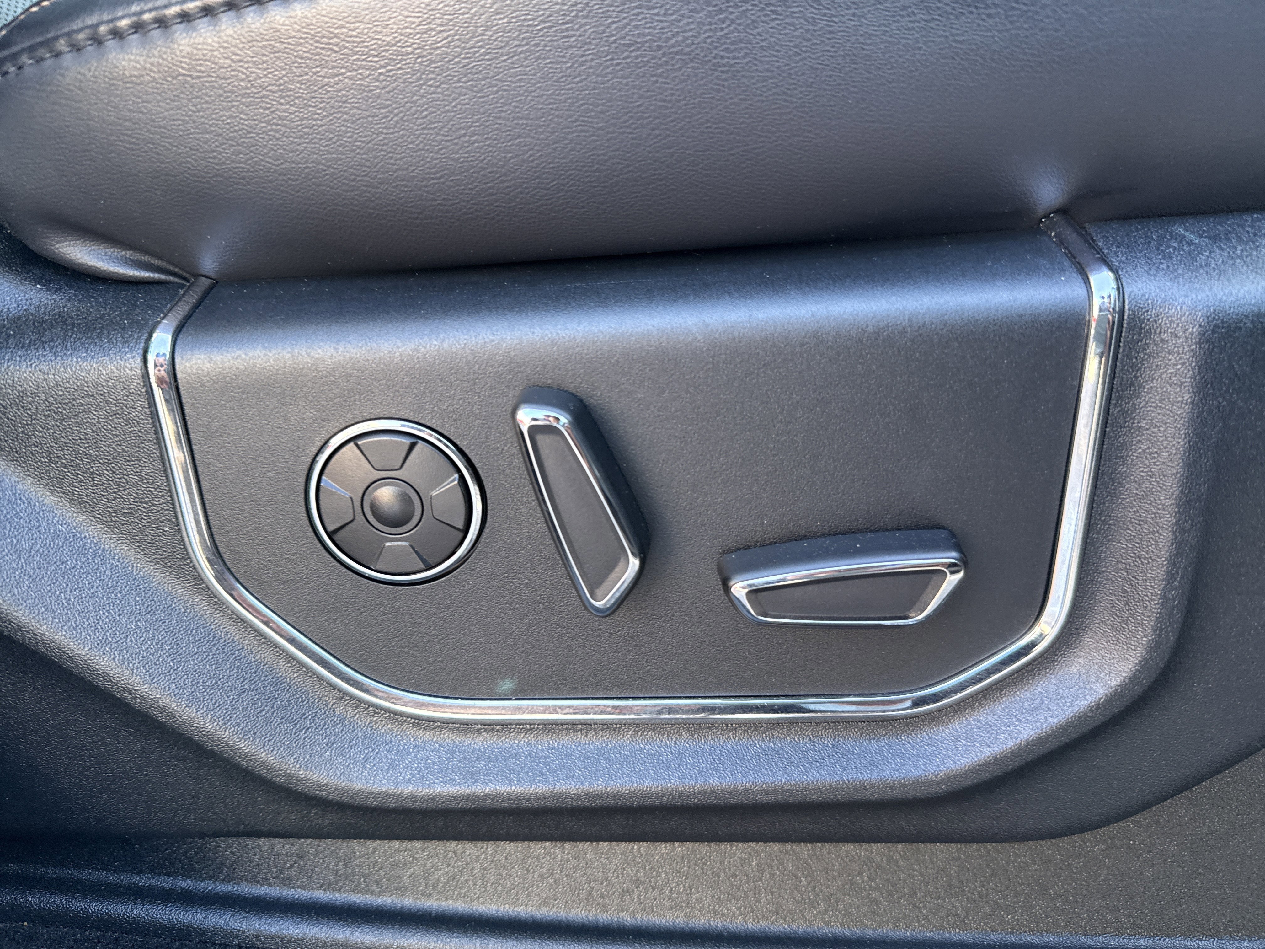 Certified 2021 Ford Expedition Max Platinum image 34