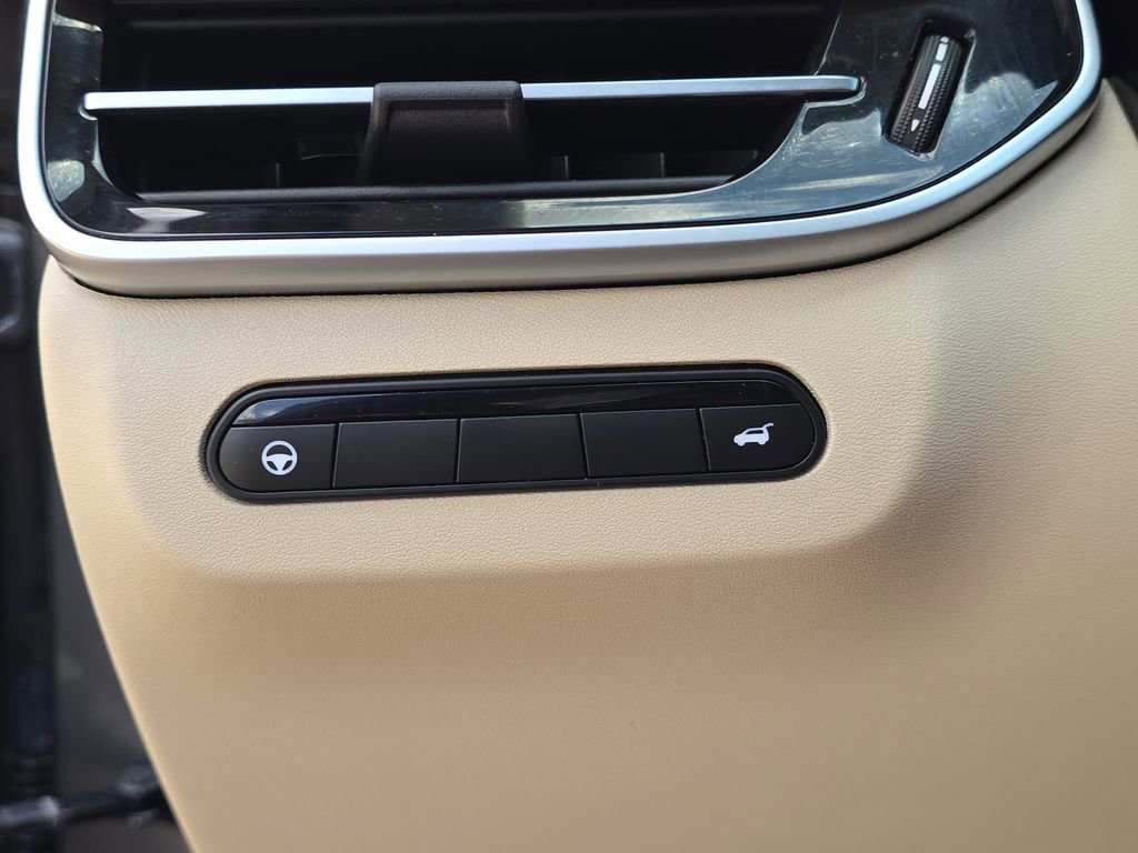 Used 2022 INFINITI QX60 Luxe image 29