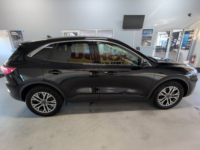 Certified 2022 Ford Escape SEL image 7