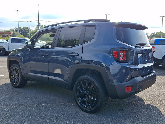 Used 2023 Jeep Renegade Altitude w/ Sun/Sound Group AWD/4WD image 7