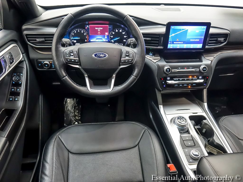 Certified 2020 Ford Explorer Limited w/ Class III Trailer Tow Package AWD/4WD image 17