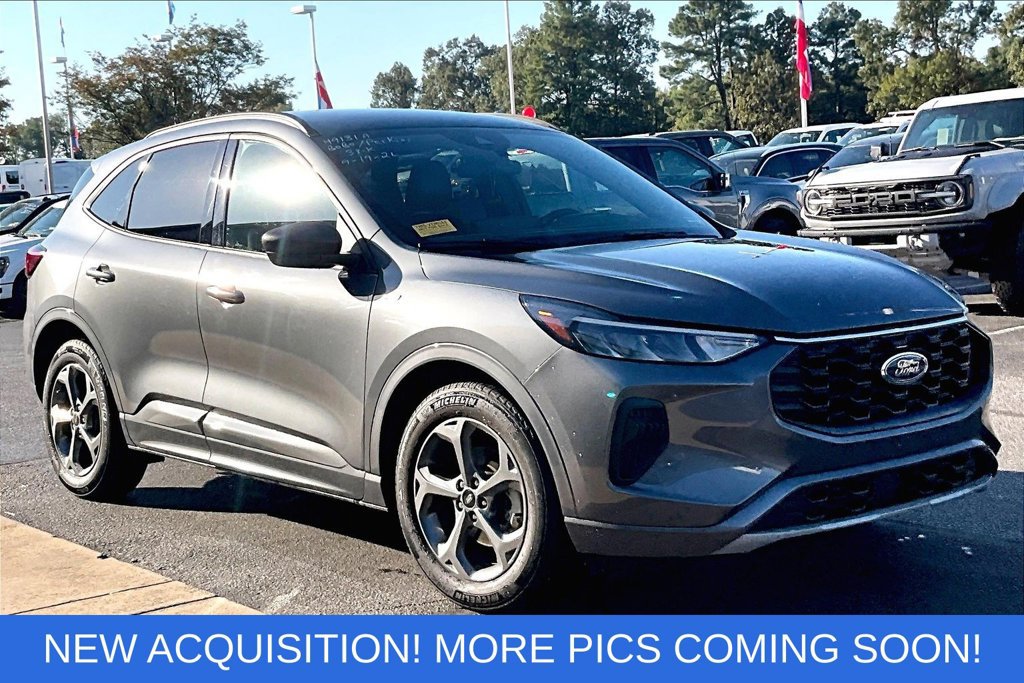 Certified 2023 Ford Escape ST-Line w/ Tech Pack #1
