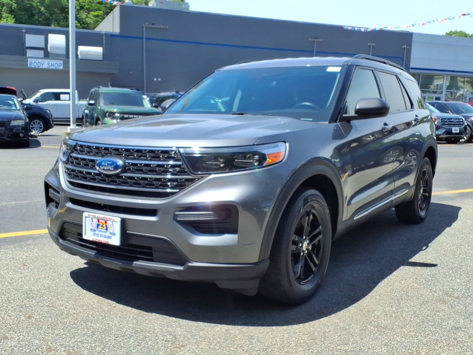 Certified 2022 Ford Explorer XLT AWD/4WD image 4