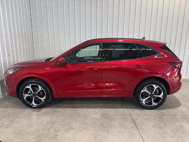 Certified 2023 Ford Escape ST-Line Select w/ Tech Pack #2 AWD/4WD image 7