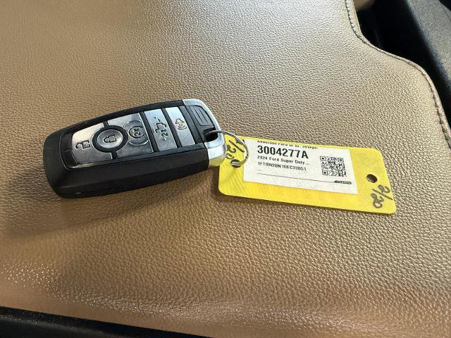 Certified 2024 Ford F250 Lariat w/ Chrome Package AWD/4WD image 39