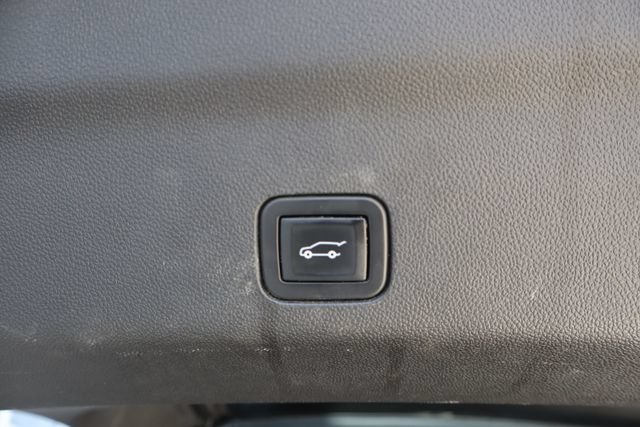 Used 2021 Chevrolet Tahoe High Country AWD/4WD image 30