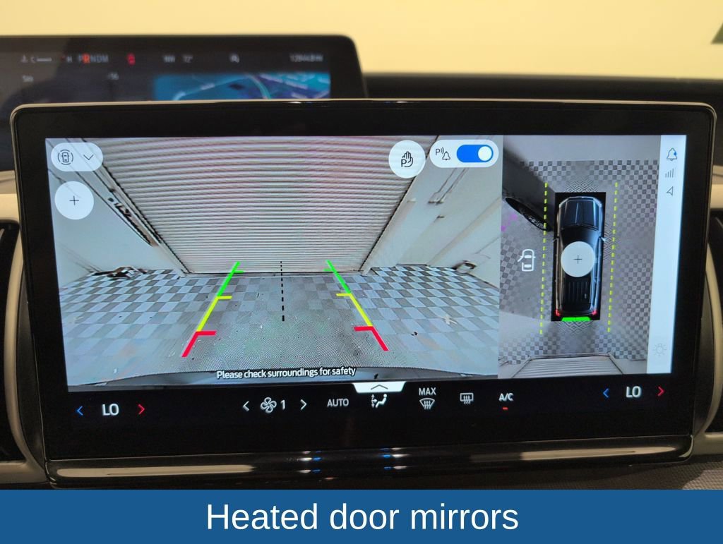 Certified 2025 Ford Expedition Active image 29