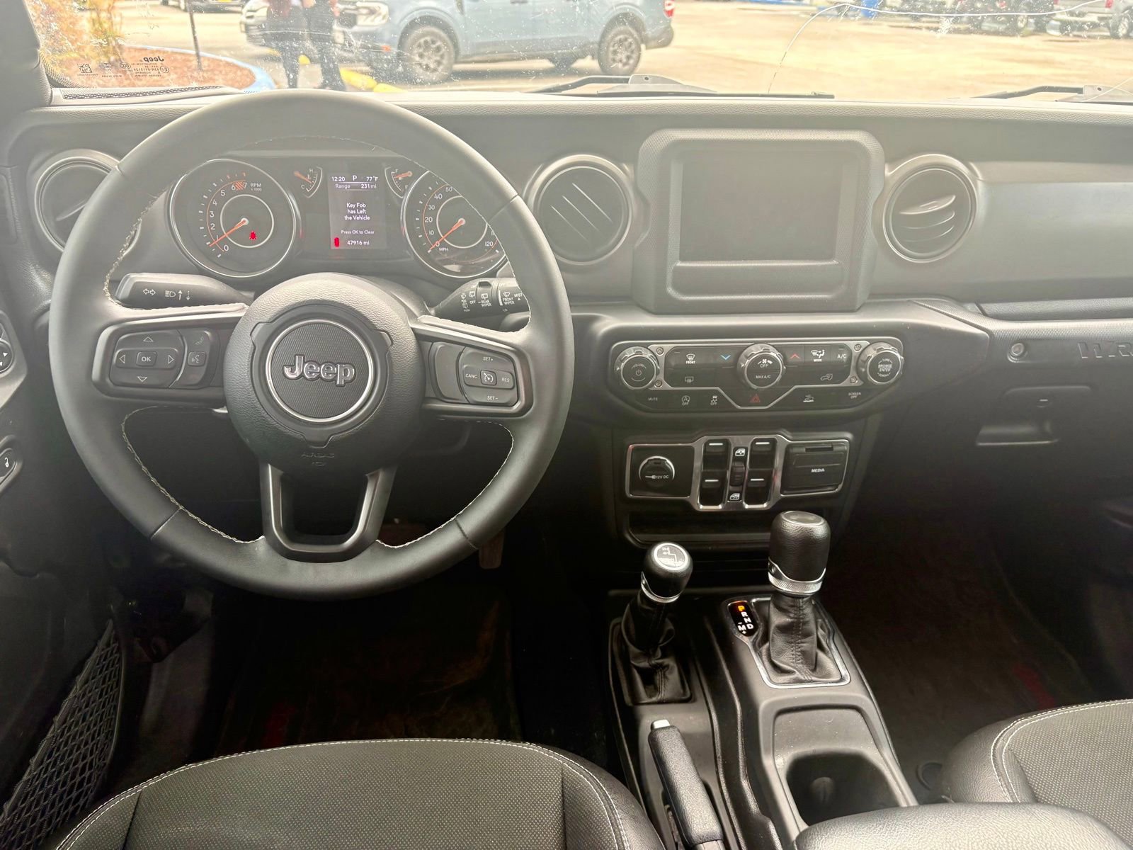 Used 2023 Jeep Wrangler Unlimited Sport AWD/4WD image 11