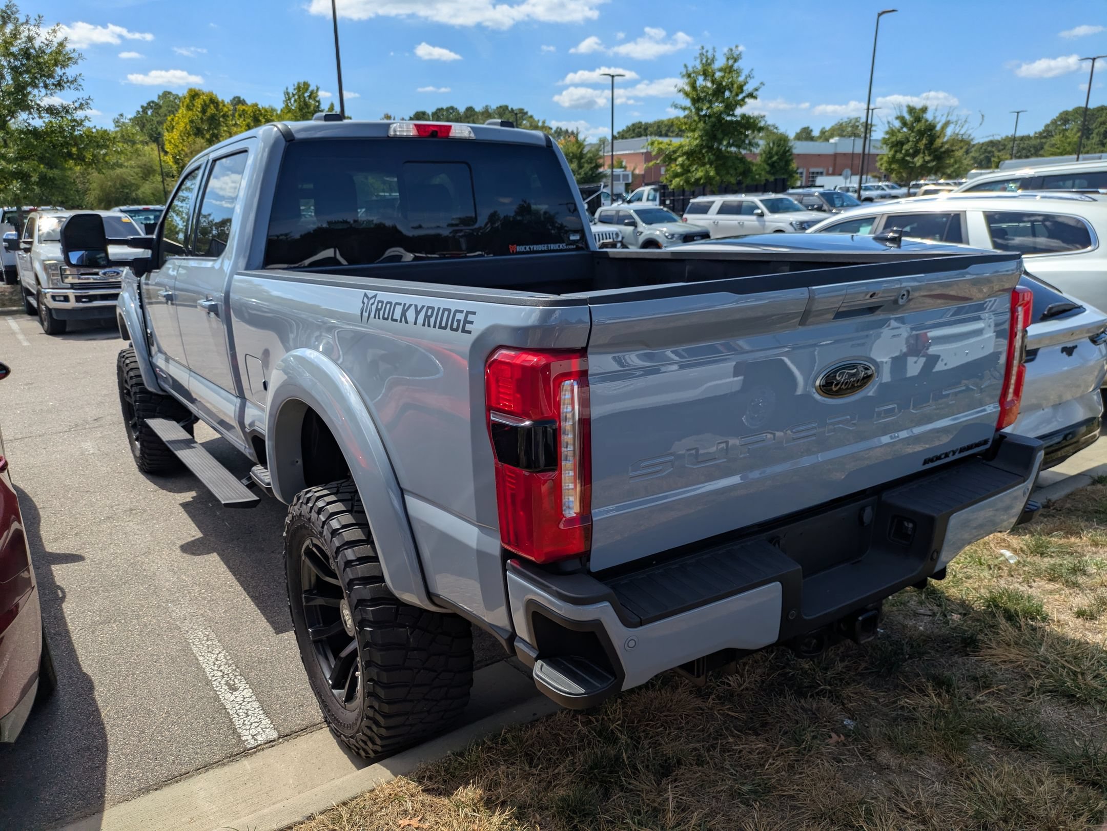 Certified 2025 Ford F250 Lariat w/ Lariat Ultimate Package AWD/4WD image 4