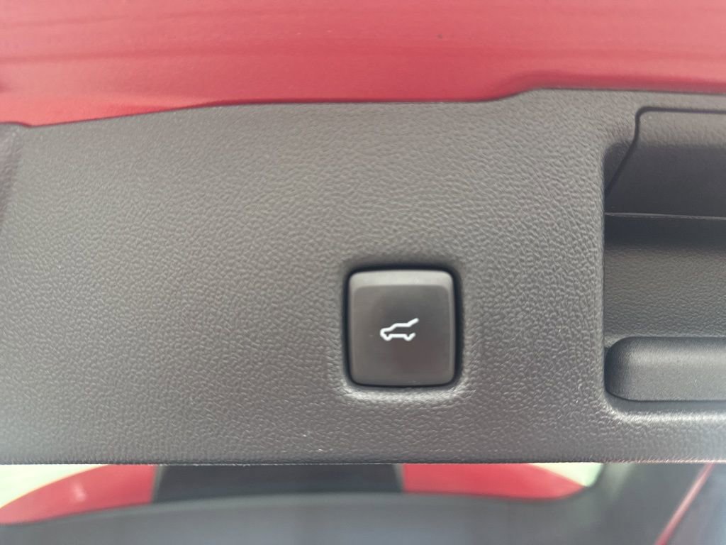 Certified 2020 Ford Escape Titanium w/ Titanium Premium Package 2.0 FWD image 50